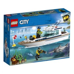 Zdjęcie LEGO CITY 60221 Jacht - producenta LEGO